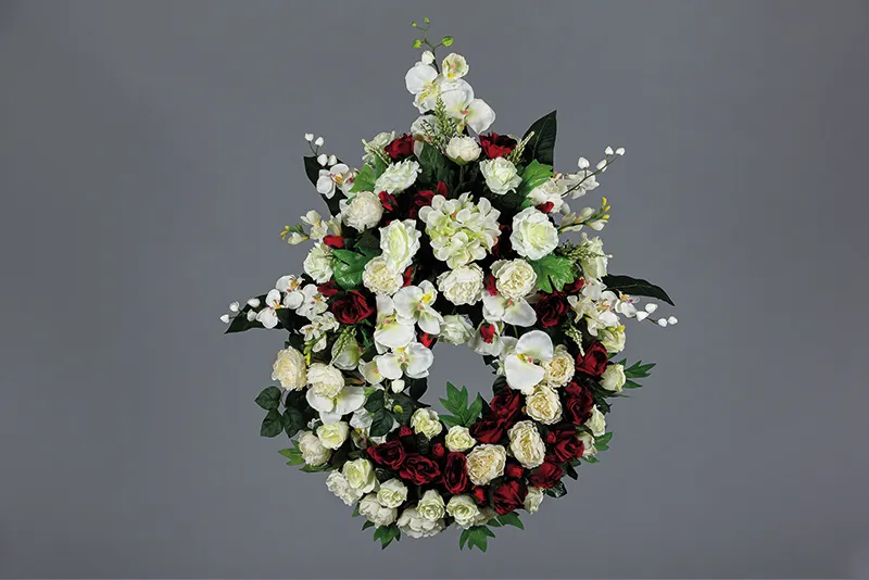 [92205] Composition roses rouges et fleurs blanches