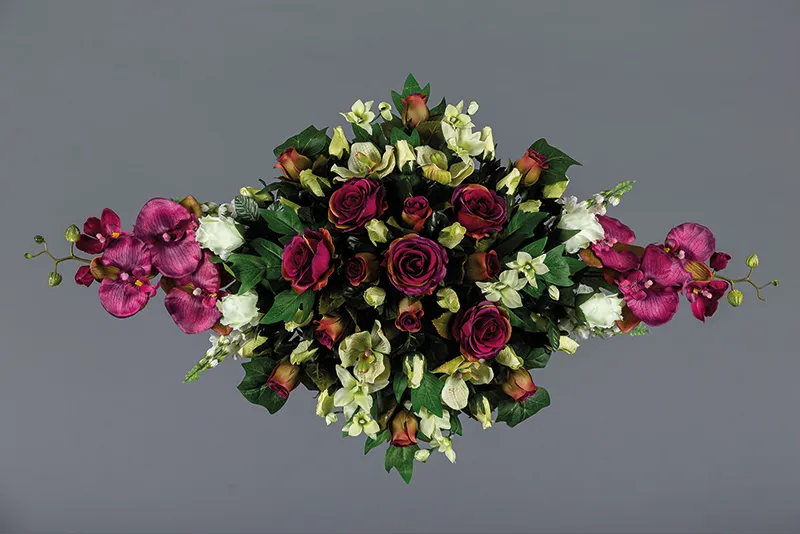 [92406] Montage de fleurs mauve bordeaux et blanc